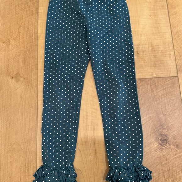 Stylish Kids Polka Dot Leggings with Ruffle Hem - Picture 1 of 3